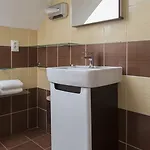 Rekreacny Dom Sisi בית הארחה 3*