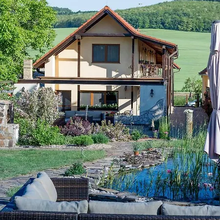 Rekreacny Dom Sisi Guest house