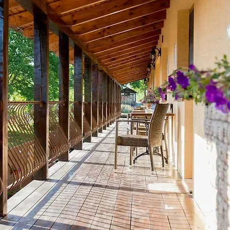 Rekreacny Dom Sisi Guest house Podhajska